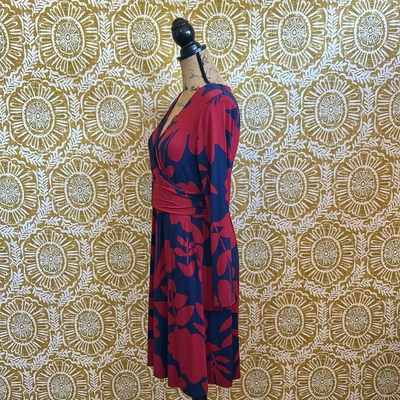 Boden Layla Floral Jersey Faux Wrap Fit&Flare Dress Winterberry Flora Boom Sz 8P - Picture 9 of 13
